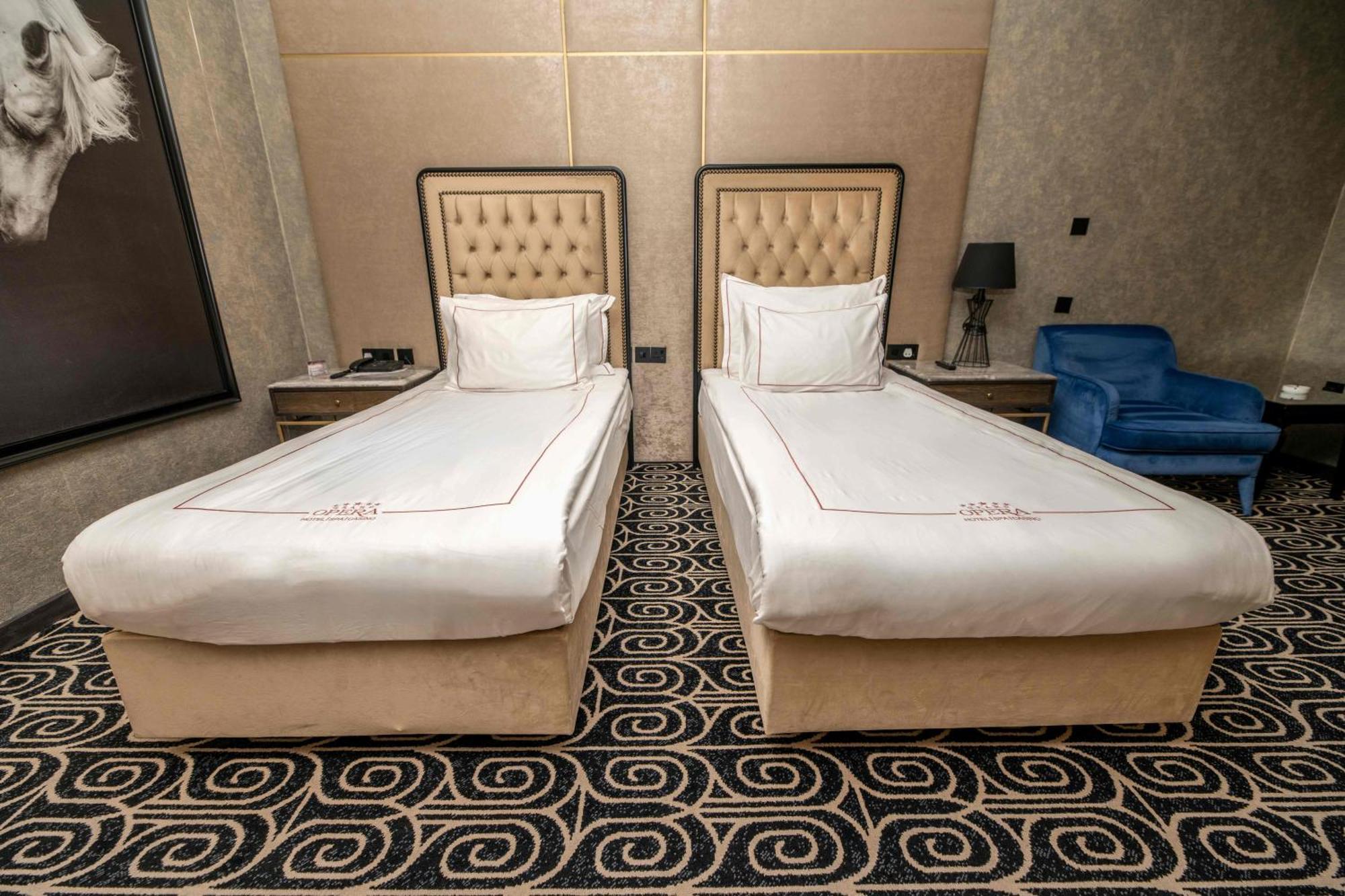 Grand Opera Hotel & Casino & Spa Kyrenia  Eksteriør billede